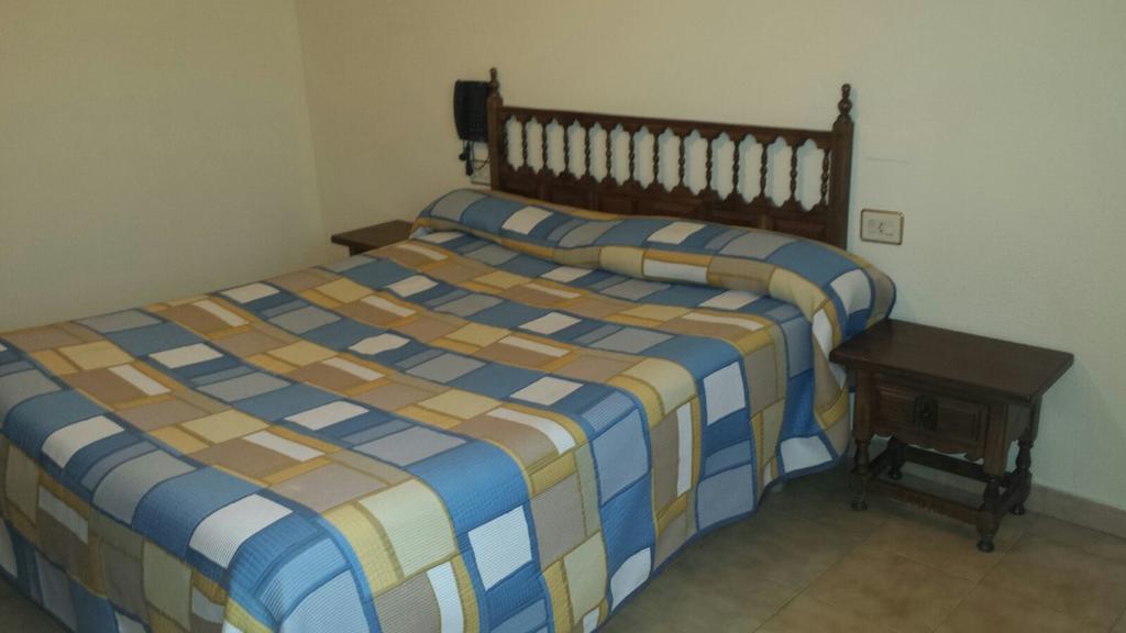 Hostal Botafumeiro Mota del Marqués Dış mekan fotoğraf